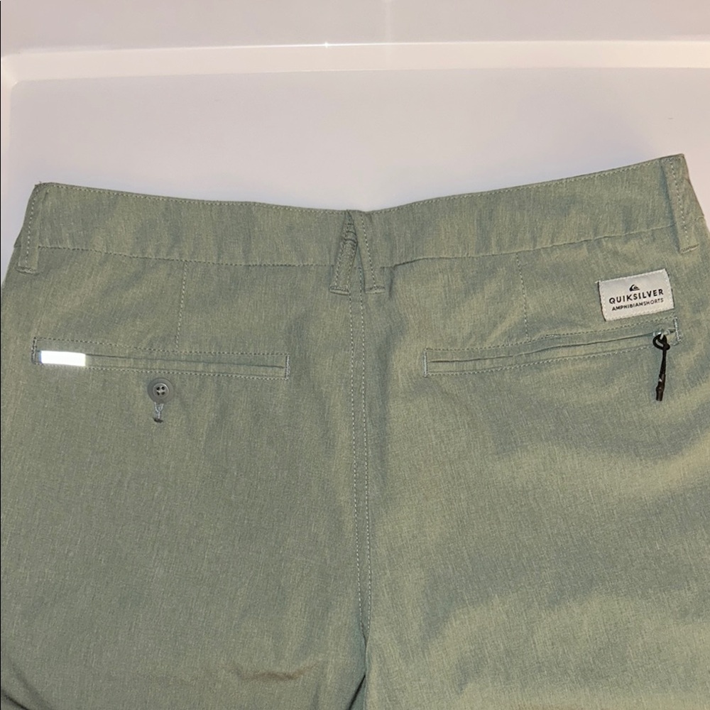 Quiksilver Amphibian Board Shorts Mens 31 Polyester 4 Way Stretch Green Swim